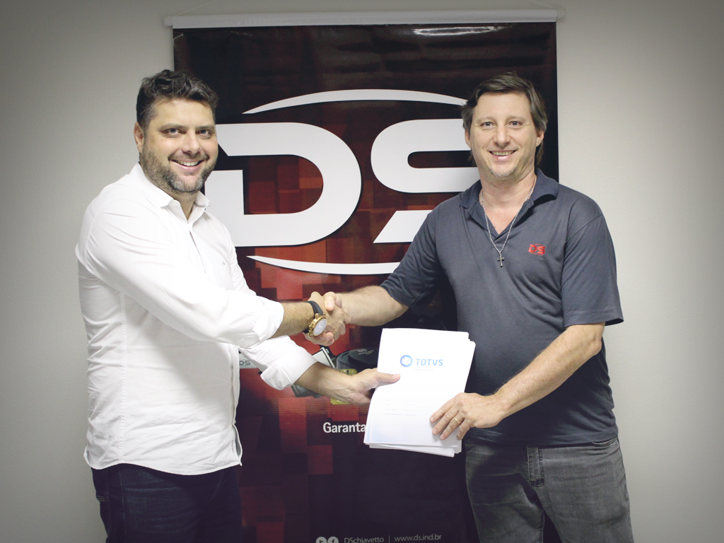 DS fecha parceria com a Brasileira TOTVS, investindo no futuro.