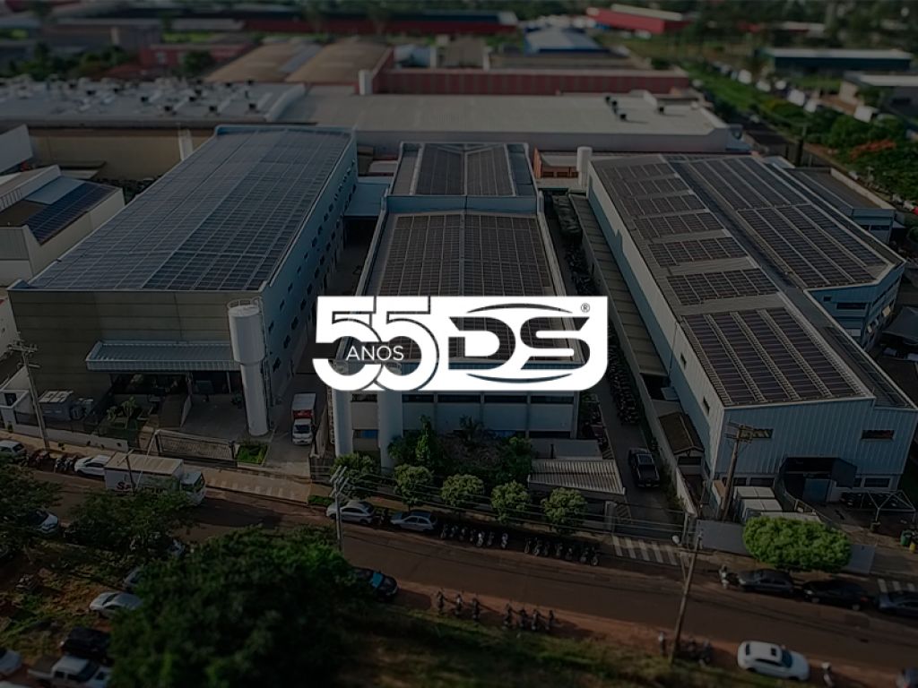 DS celebra 55 años de historia impulsando al mundo.